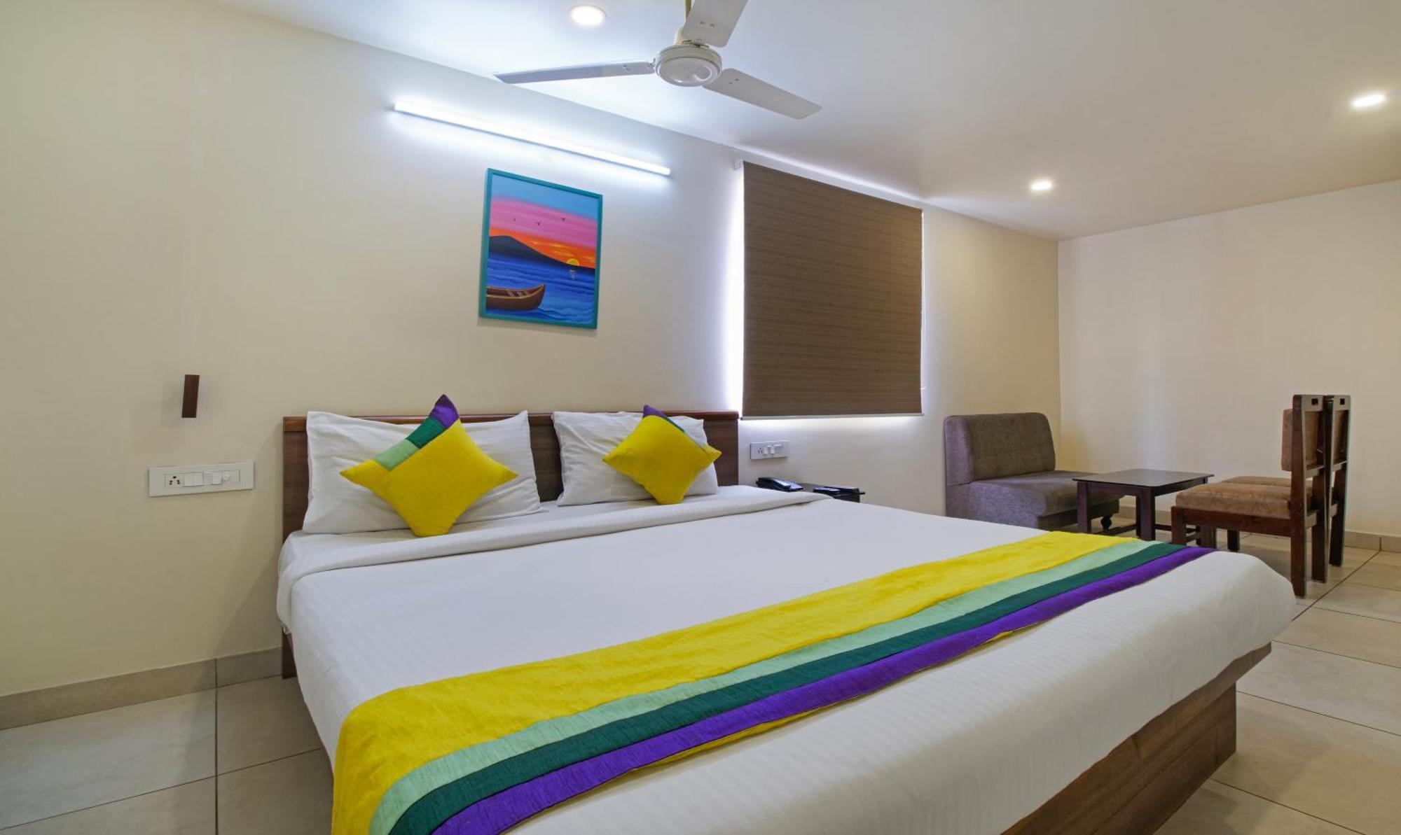 Itsy Hotels N Square Vijayawāda Екстериор снимка